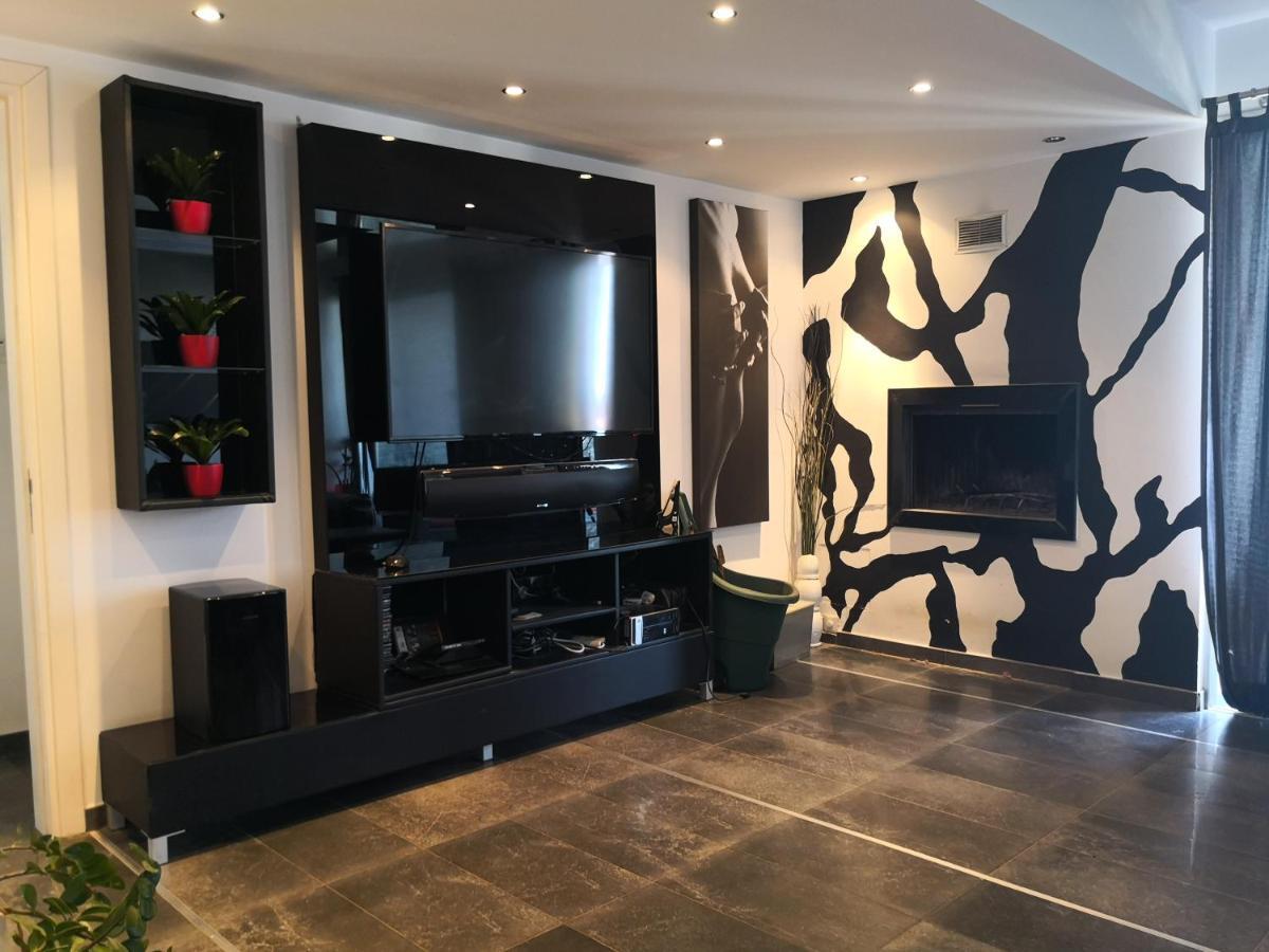 Fine Designed Flat 302 Apartment Larnaca Bagian luar foto